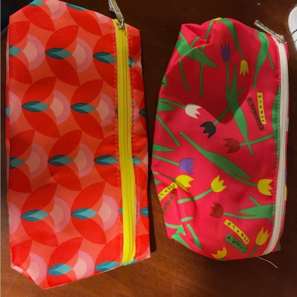 Two makeup bags nwot - Picture 1 of 6